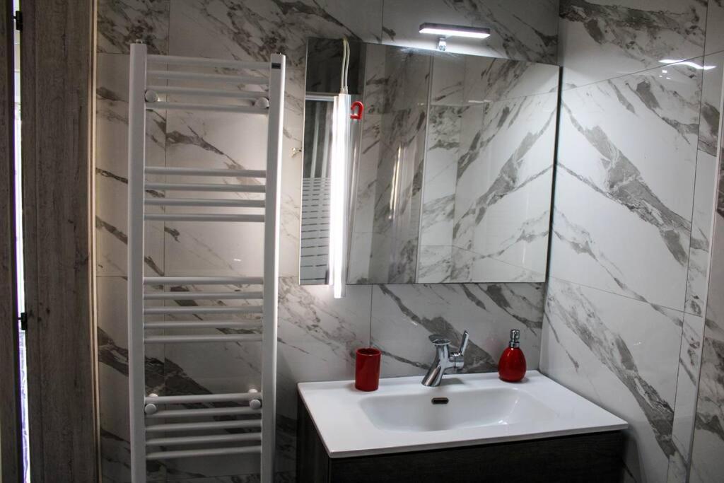 Apartament Anesis House Neos Marmaras Zewnętrze zdjęcie